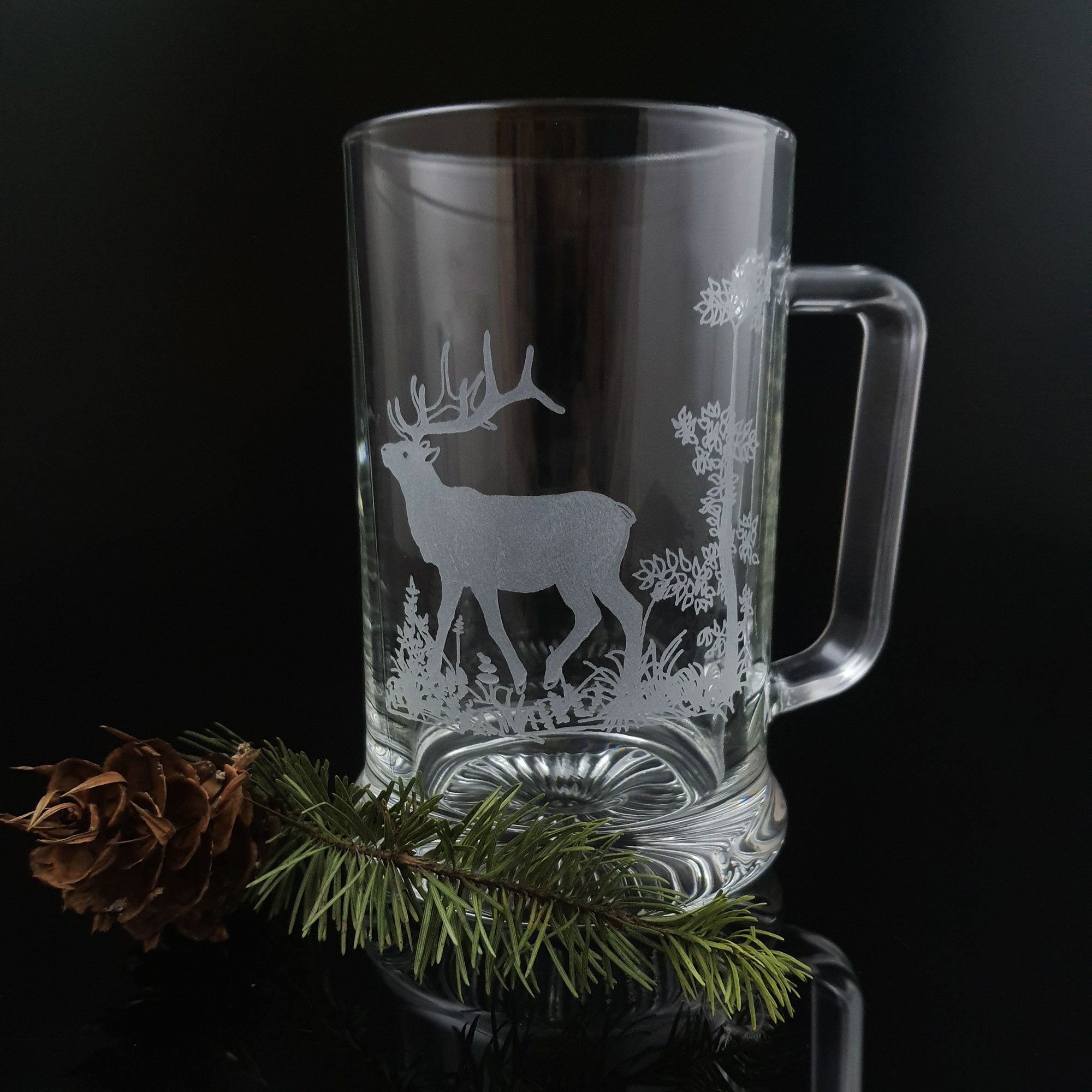 Bierglas mit Gravur Hirsch /Maxim/